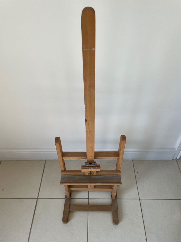 Daler Rowney easel 