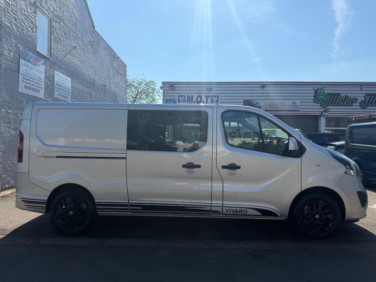 Vauxhall Vivaro 1.6 CDTi 2900 BiTurbo ecoTEC Limited Edition Nav 6 Se... 2018/18
