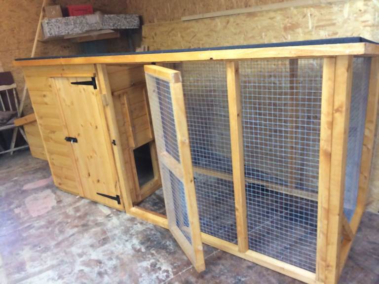 Chicken Coop with Run