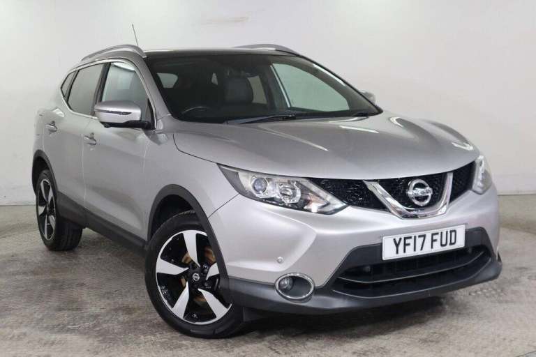 2017 Nissan Qashqai 1.5 dCi N-Vision 2WD Euro 6 (s/s) 5dr HATCHBACK Diesel Manual