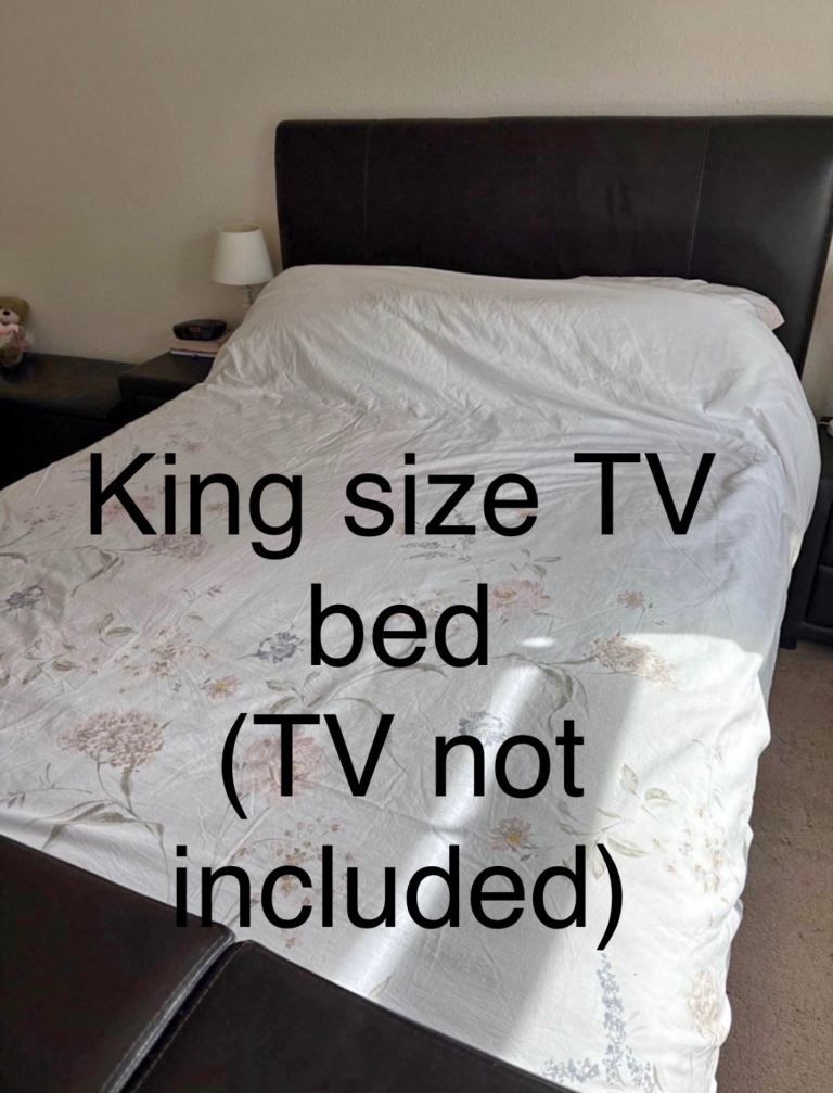 King size bed FREE