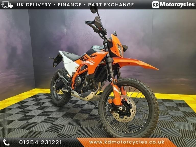 KTM 2025 390 ENDURO R, 0% Apr finance package