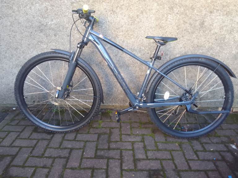 Cube Aim Pro  Mountain Bike – Grey, Good Condition