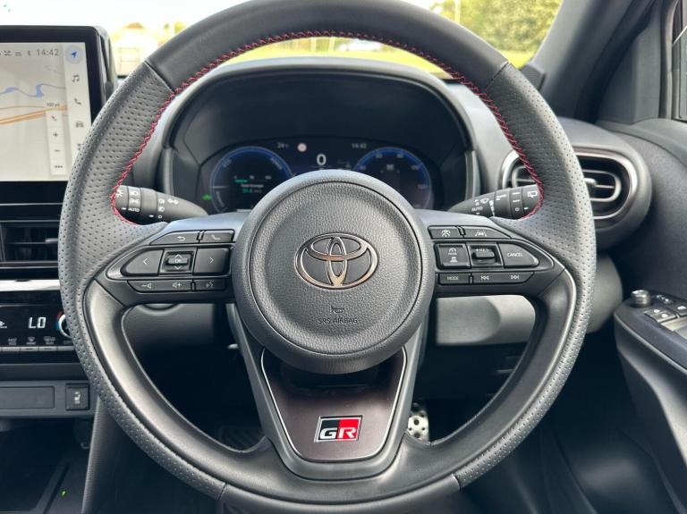 2025 Toyota Yaris 1.5 Hybrid 130 GR Sport 5dr CVT Estate Hybrid Automatic