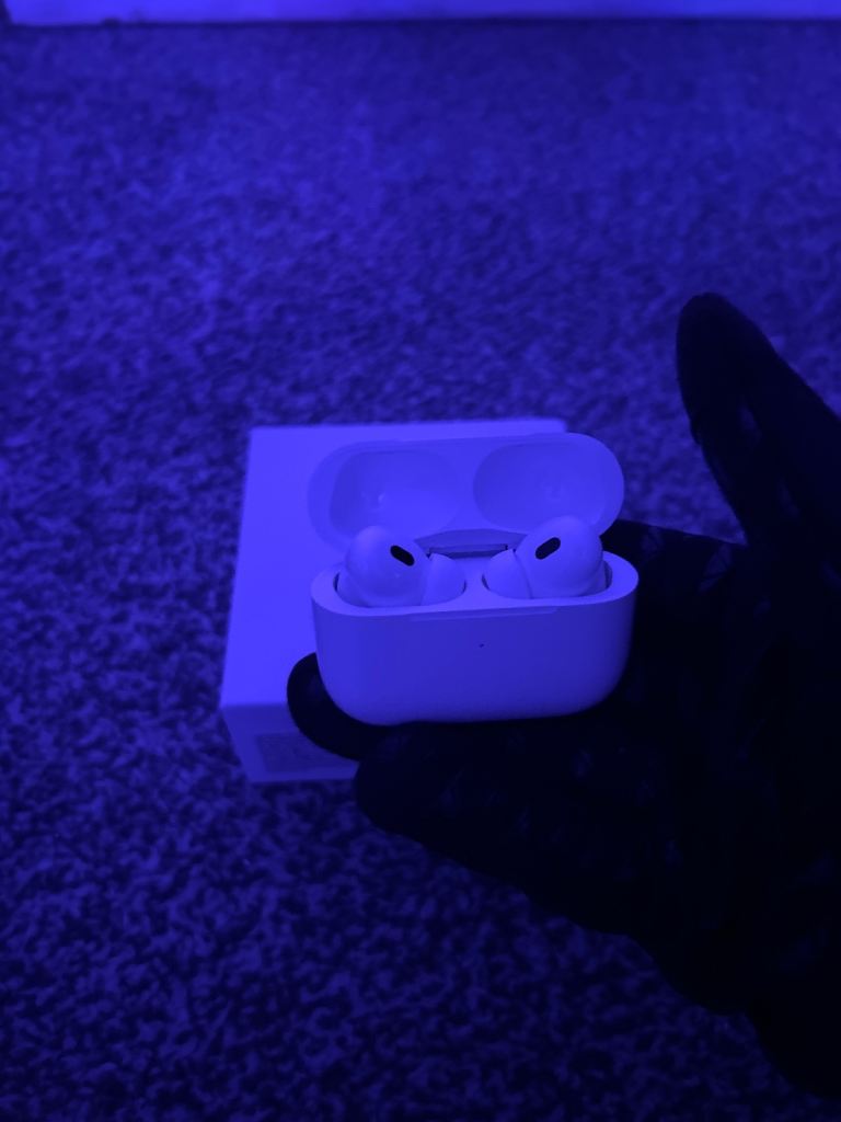 AirPods Pro 2nd Gen - Good Condition