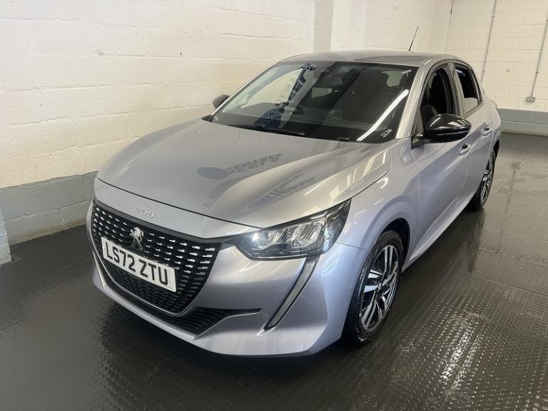 2023 Peugeot 208 1.5 BlueHDi 100 Allure Premium + 5dr HATCHBACK DIESEL Manual