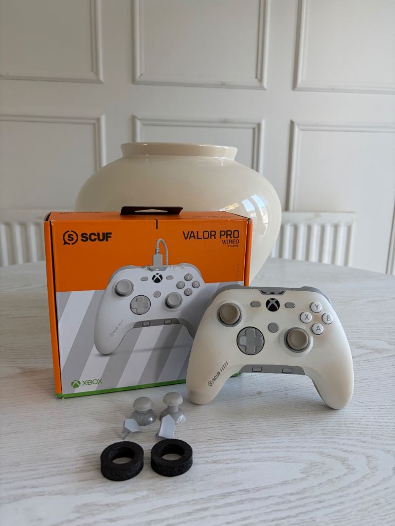 SCUF Valor Pro White Xbox Series S/X Wired Controller