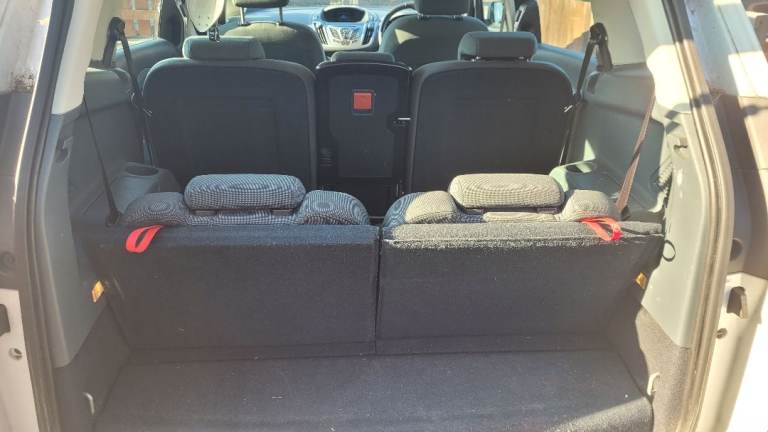 Ford, GRAND C-MAX, MPV, 2013, Manual, 1560 (cc), 5 doors 7 seater