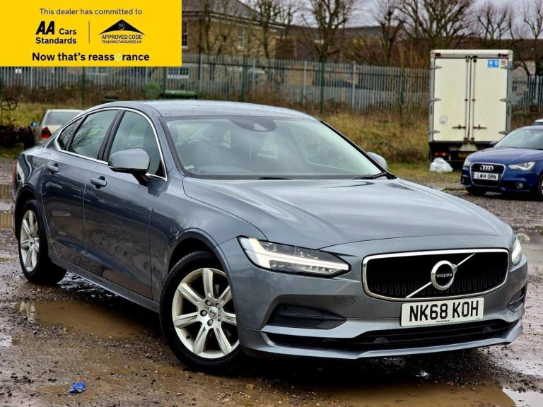 2018 Volvo S90 2.0 D4 Momentum Saloon 4dr Diesel Auto Euro 6 (s/s) (190 ps) Saloon Diesel Automatic