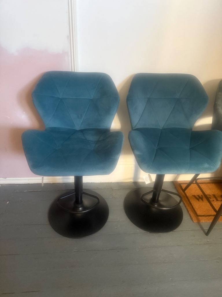 Pair of Teal Velvet Swivel Bar Stools – Excellent Condition
