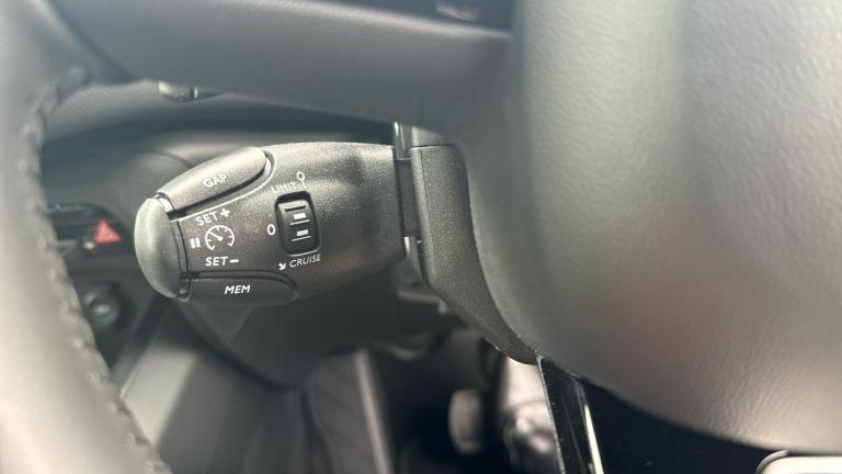 2024 Citroen C5 Aircross 1.6 14.2kWh MAX SUV 5dr Petrol Plug-in Hybrid e-EAT8 Euro 6 (s/s) (225 p...