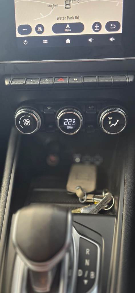 Renault, CAPTUR, Hatchback, 2023, Other, 1598 (cc), 5 doors