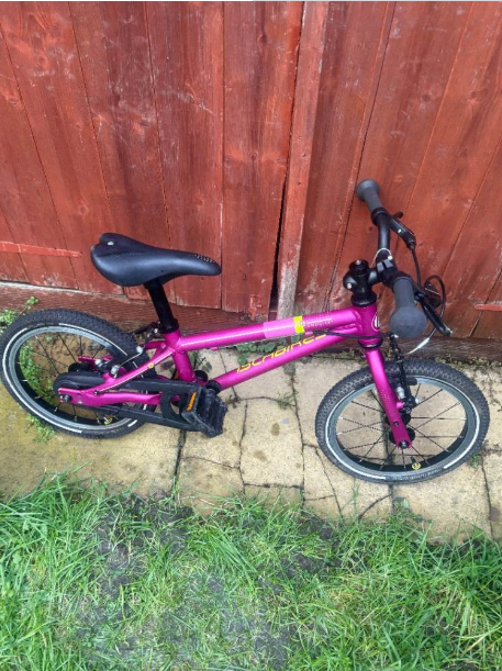 **Islabikes Cnoc 14 Small - Age Use 3+ Pink Colour Ready to Ride with New Spare Saddle & Tube**