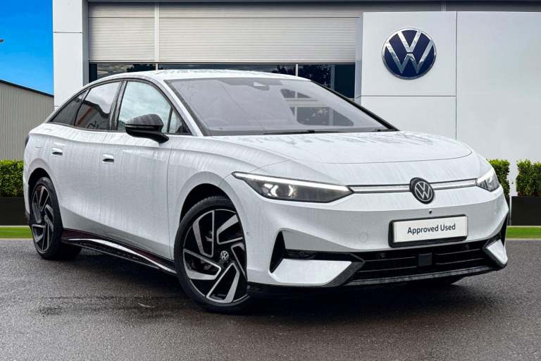 2025 Volkswagen ID.7 210kW Match Pro 77kWhÃ¢Â­Â20''Montreal'  Alloys| Interior P Saloon ELECTRIC...