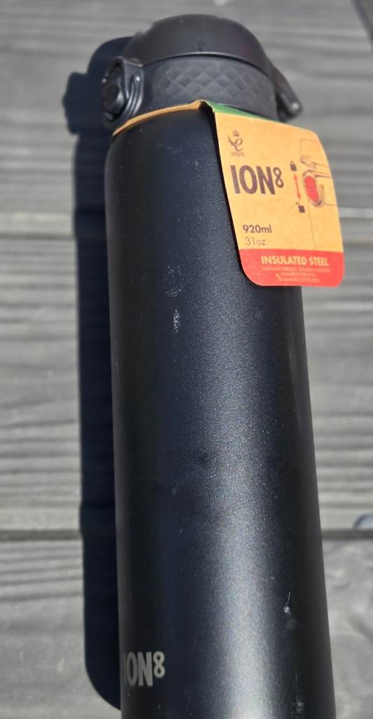 Ion8 Vacuum Insulated Stainless Steel 1 Litre Water Bottle, 920ml, Leak Proof, One-Finger Open