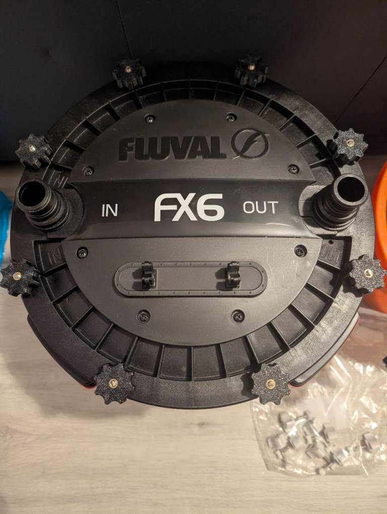 FX6 FILTER ONLY 4 MONTHS OLD GREAT CONDITION UPGRADED CLIPS ORIGINAL BOX & HOSES