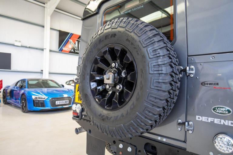 2015 Land Rover Defender XS Utility Wagon TDCi [2.2] PANEL VAN DIESEL Manual