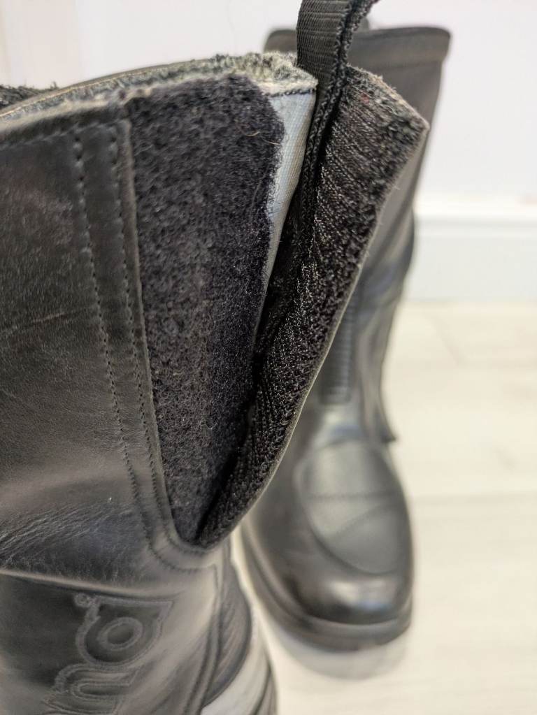 Premium Daytona RACER T1 GTX motorcycle boots - rare Racer Austria collaboration 