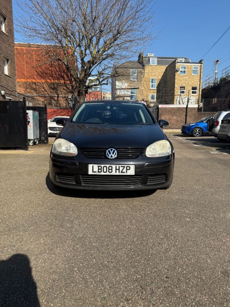 Volkswagen Golf FSI 1.6L