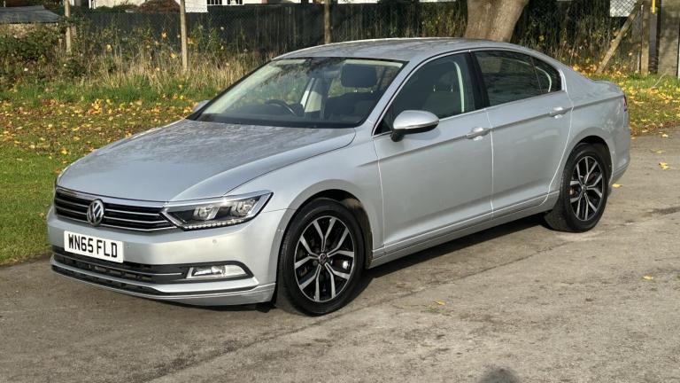 VOLKSWAGEN PASSAT 2.0 TDI BlueMotion Tech SE 2015