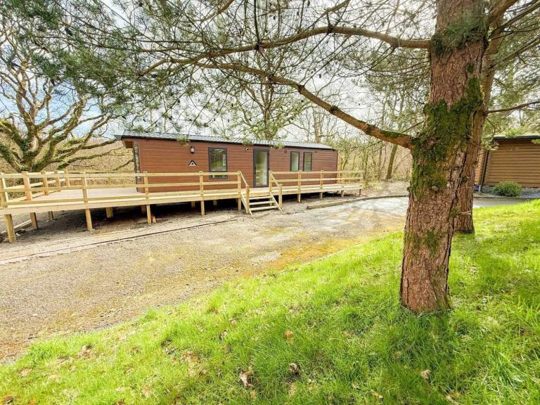 Atlas Style in Newcastle Emlyn  - Lodge / Caravan 