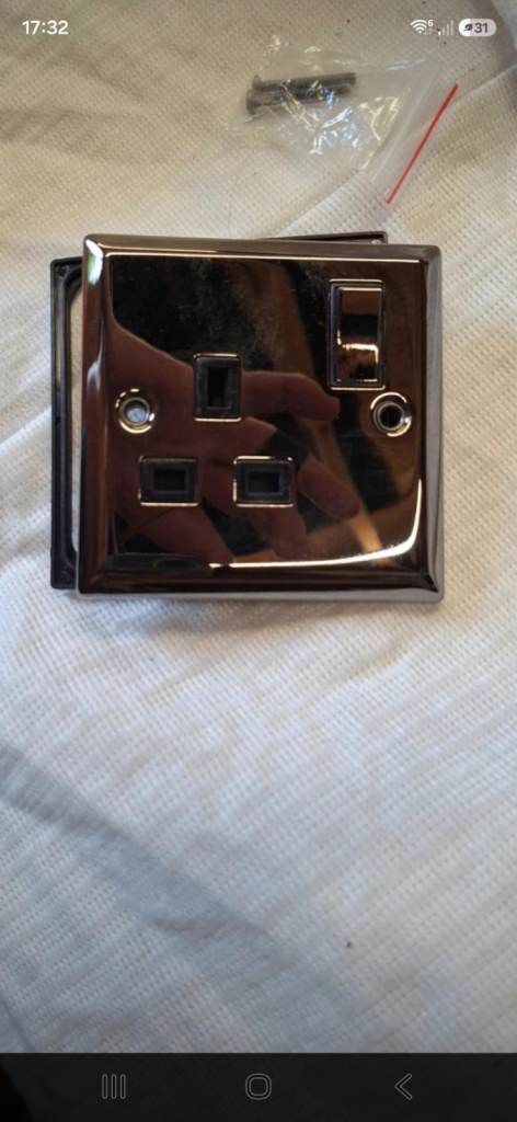BlackChrome single Socket with Switch New