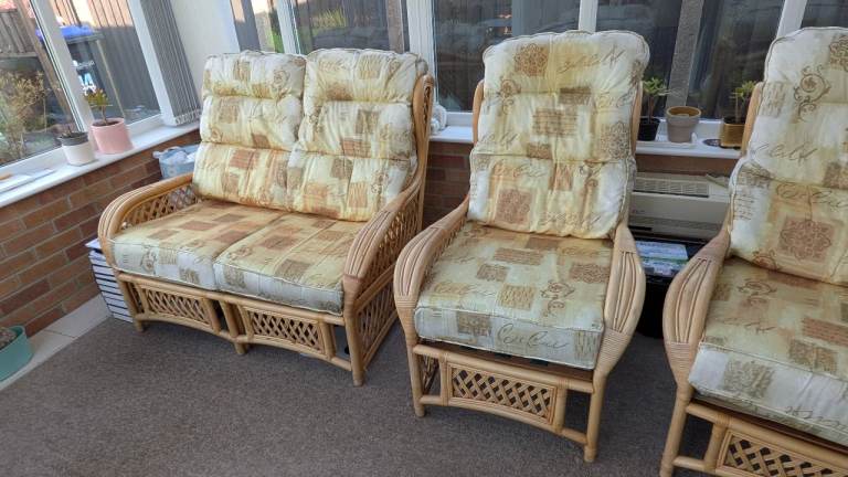 Cane Conservatory Furniture 