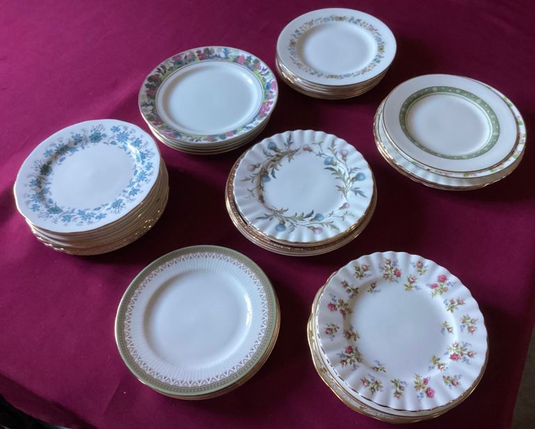 40 Bone China Side Plates.