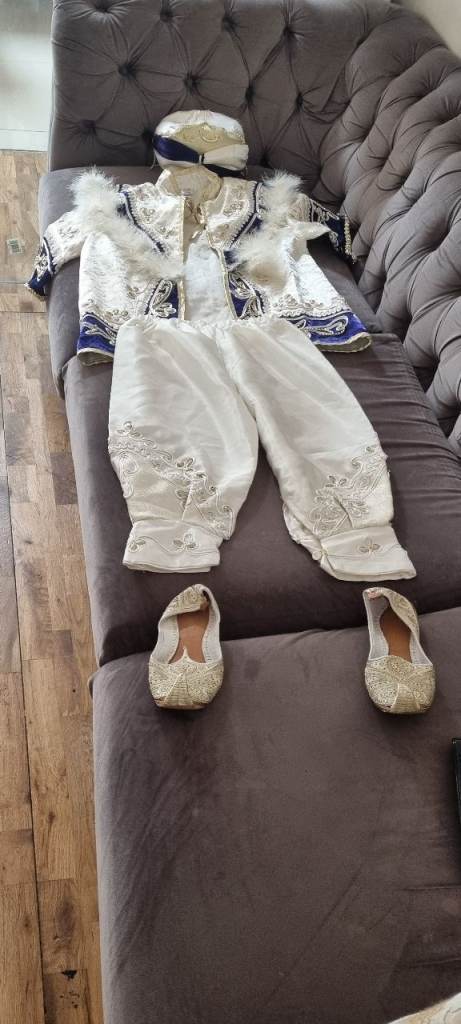 Moroccan translation boys outfit 
