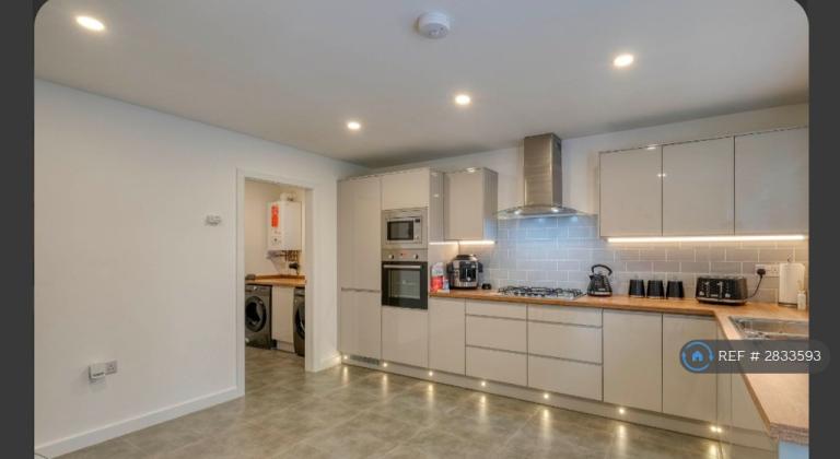 4 bedroom house in Priory Road, Solihull, B90 (4 bed) (#2833593)