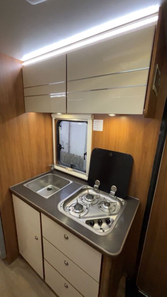 Rimor Kantamarno 7 Berth Motorhome / Campervan