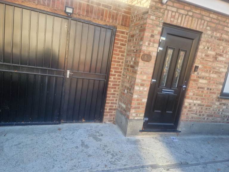 STUDIO ANNEXE DOUBLE BEDROOM WALTHAMSTOW PRIME AREA 