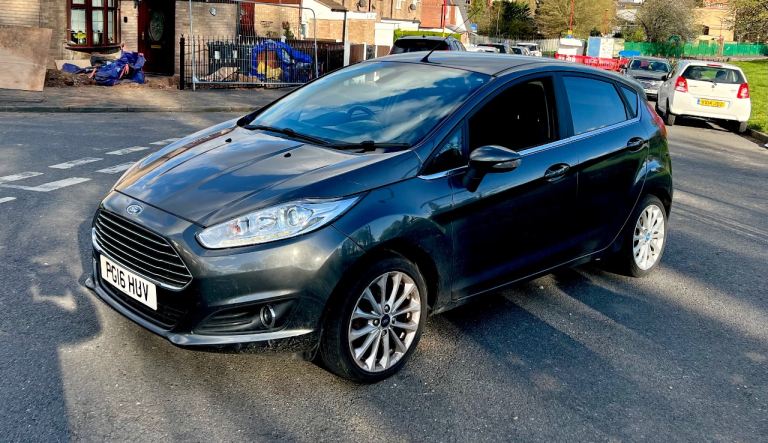 Ford, FIESTA, Hatchback, 2016, Manual, 1498 (cc), 5 doors