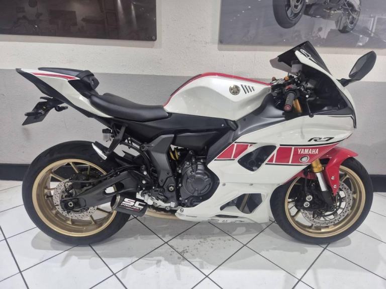 2022 (22) Yamaha YZF R7 6Oth Anniversary