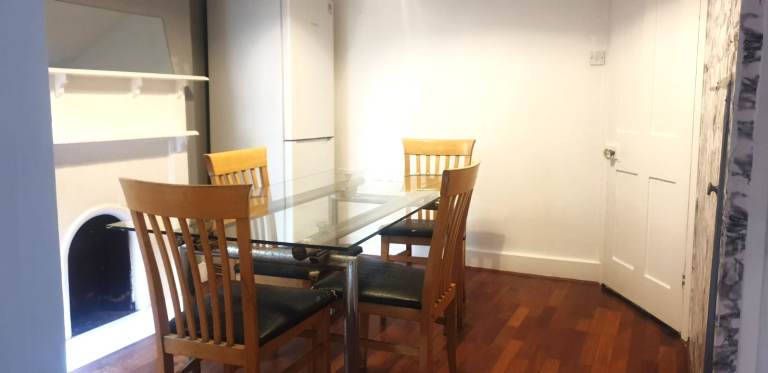 Newly Refurbish 3 BEDROOM PROPERTY is available in Southarrow - HA2  