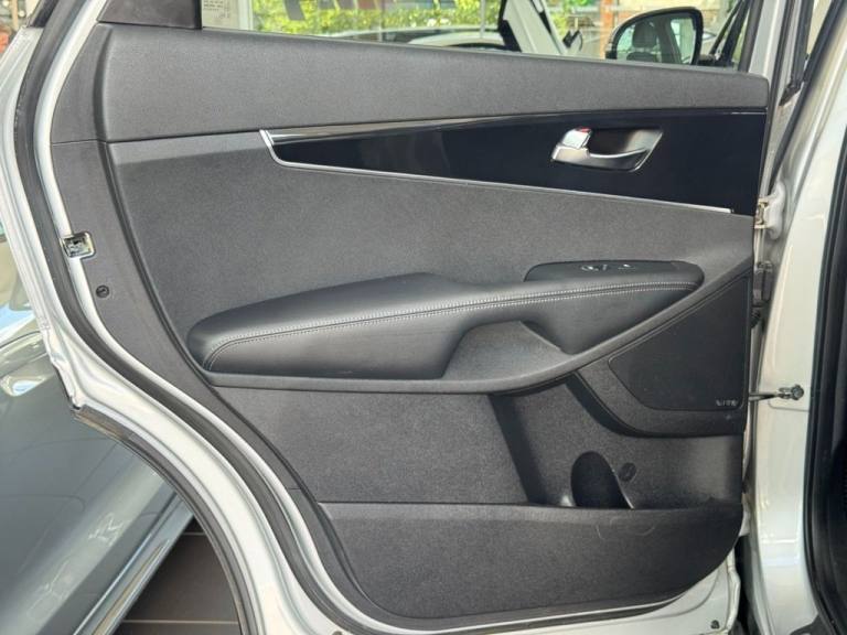 2015 Kia Sorento 2.2 CRDi KX-3 SUV 5dr Diesel Auto AWD Euro 6 (197 bhp) ESTATE Diesel Automatic