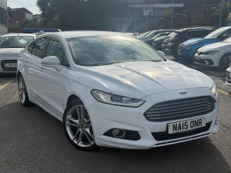 2015 Ford Mondeo 2.0 TDCi Titanium Euro 6 (s/s) 5dr HATCHBACK Diesel Manual