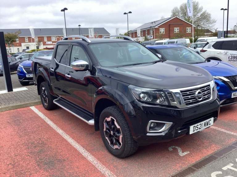 2021 Nissan Navara 2.3 dCi Tekna Pickup Double Cab 4dr Diesel Auto 4WD Euro 6 (190 ps) PICK UP Di...