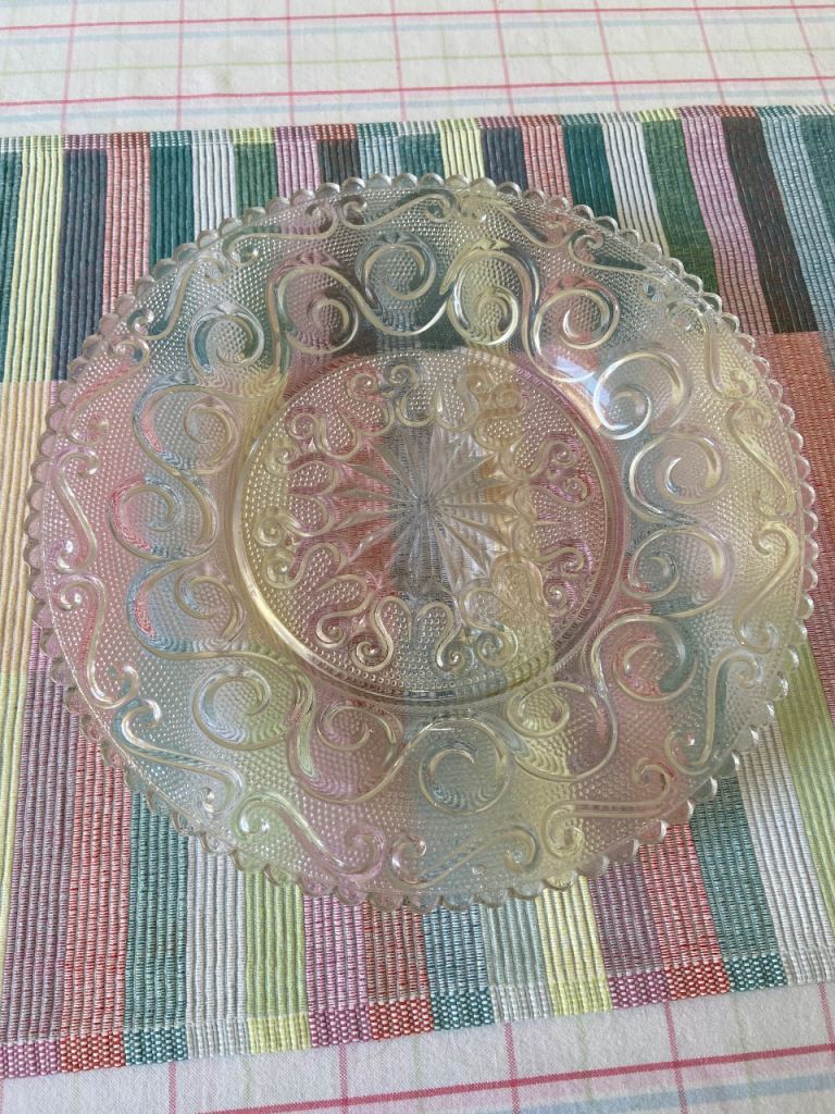 Vintage cut glass cake/serving dish plate sunburst scroll scalloped edge