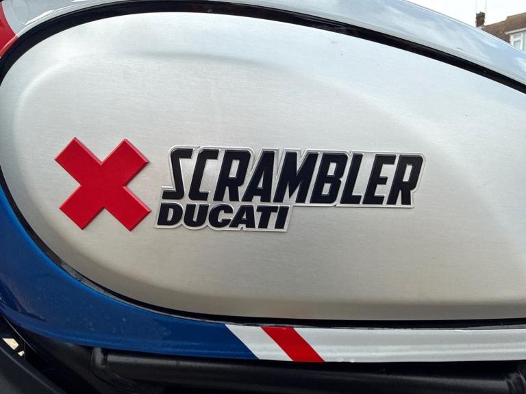 DUCATI SCRAMBLER 800 Desert Sled 2022