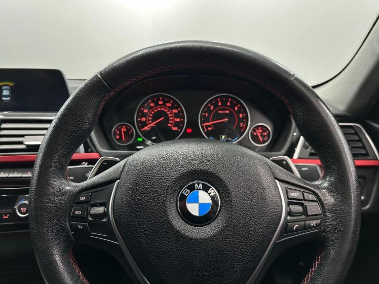 2017 BMW 3 Series 2.0 330e 7.6kWh Sport Auto Euro 6 (s/s) 4dr SALOON Petrol/Electric Hybrid Autom...