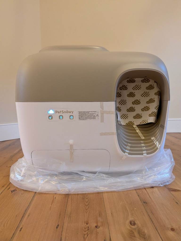 PetSnowy Self-Cleaning Automatic Litter Box - Brand New/Unused