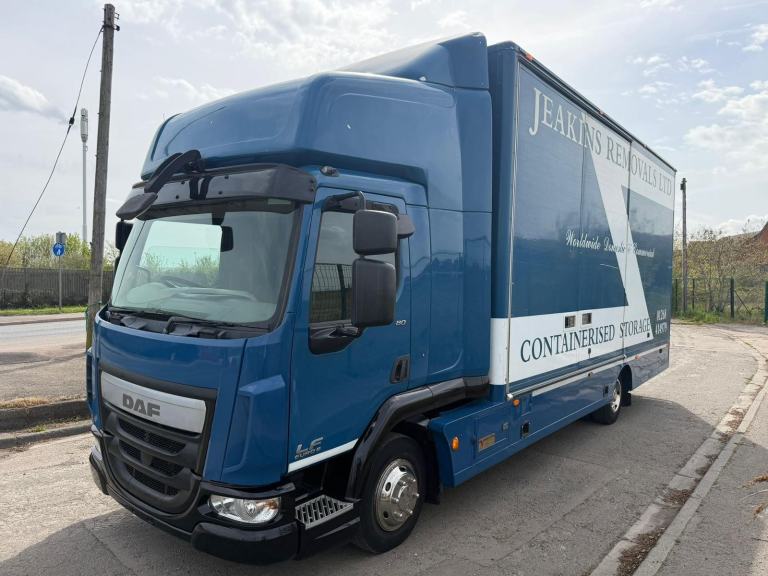 DAF TRUCKS LF180 3 container door removal lorry 