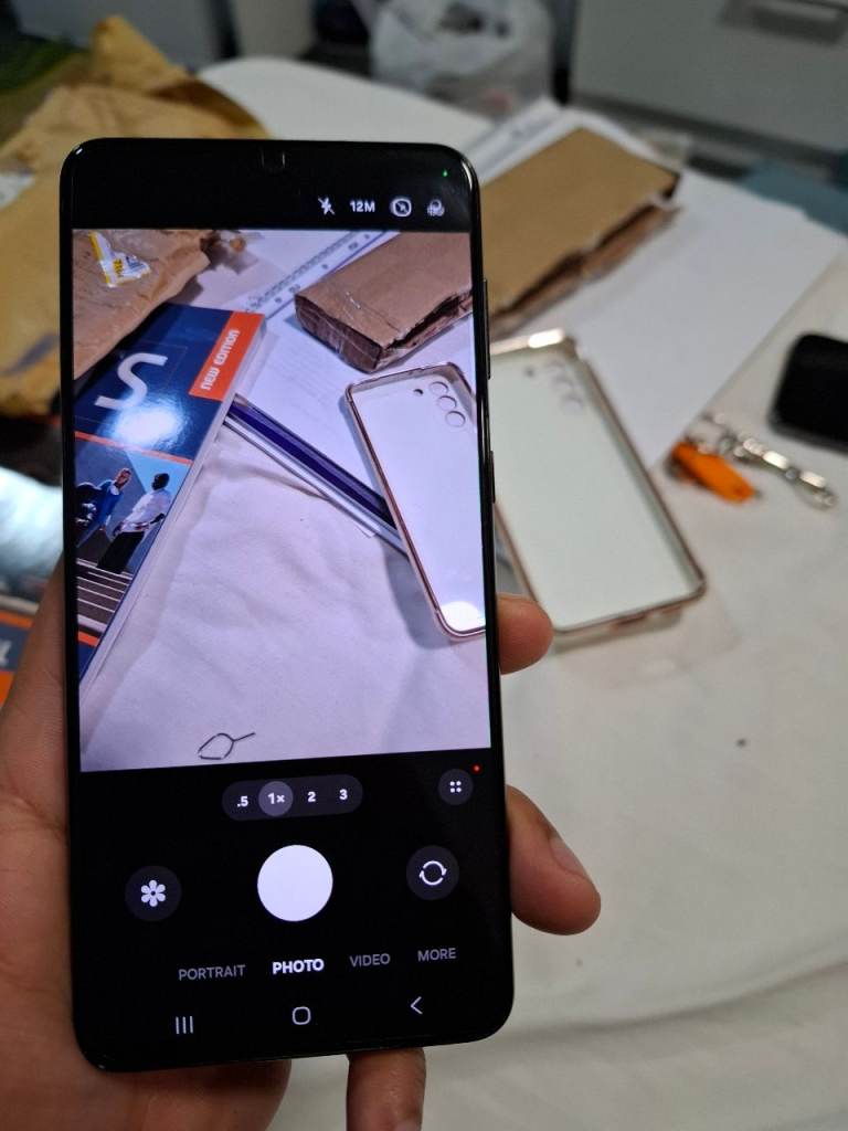 Samsung S 21 plus,5 G