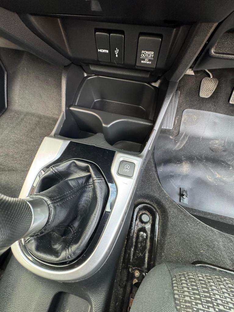 2016 Honda Jazz 1.3 SE 5dr HATCHBACK Petrol Manual