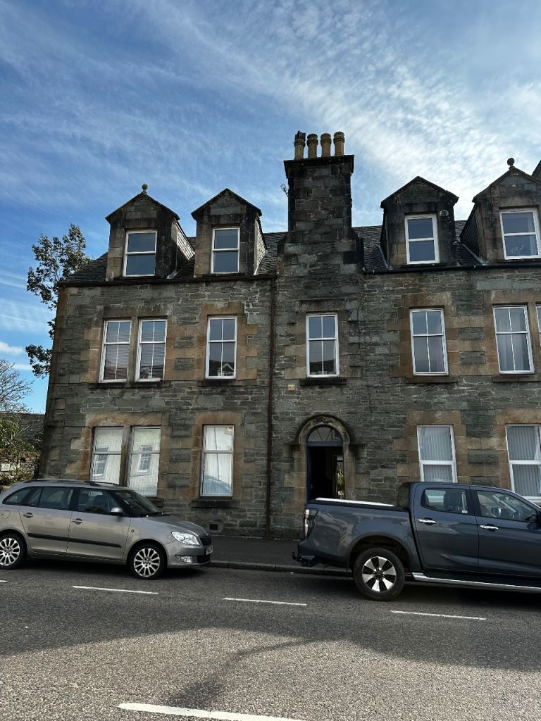 2 bed flat for sale Lochgilphead