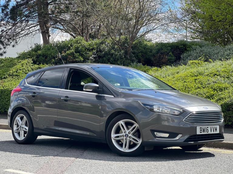 2016 Ford Focus 1.0T EcoBoost Titanium Euro 6 (s/s) 5dr HATCHBACK Petrol Manual