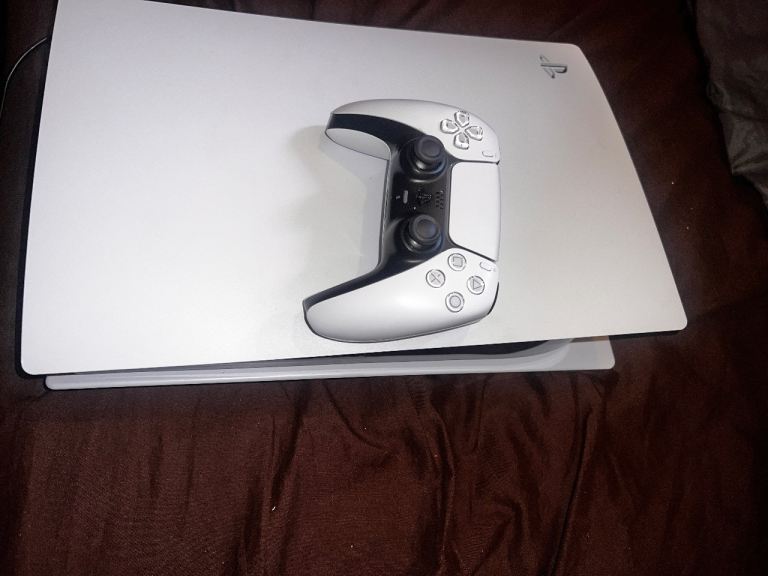 PlayStation 5 disc Edition console with 4Tb additional memory