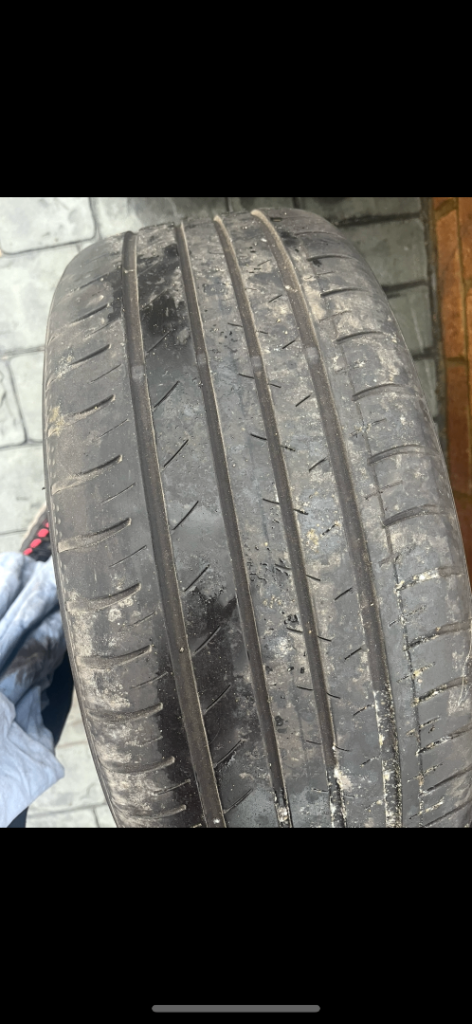 Alloy wheels and tyres 18 inch 