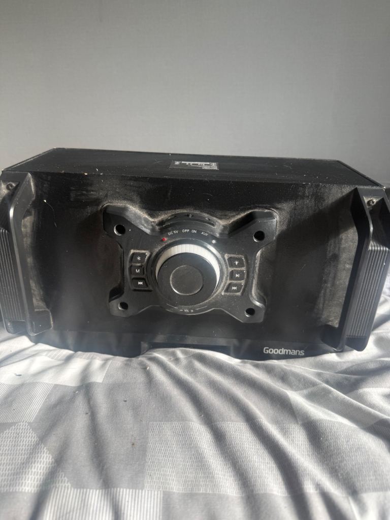 Goodmans Bluetooth Speaker – Fully Working – Black